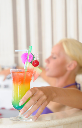 spa-cocktails-rainbow-brew